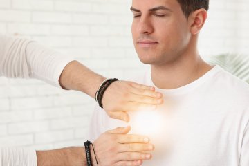 ¿Qué es el Reiki y qué beneficios tiene?